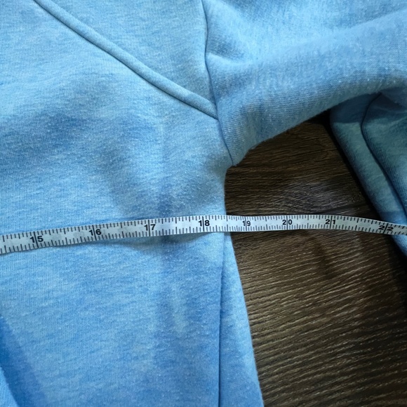 Athleta Girl Bundle Size L/12 Sweatshirts/Tops, 5 Items, long Sleeve, Athletic - Picture 12 of 16